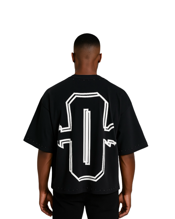 Blurred tee