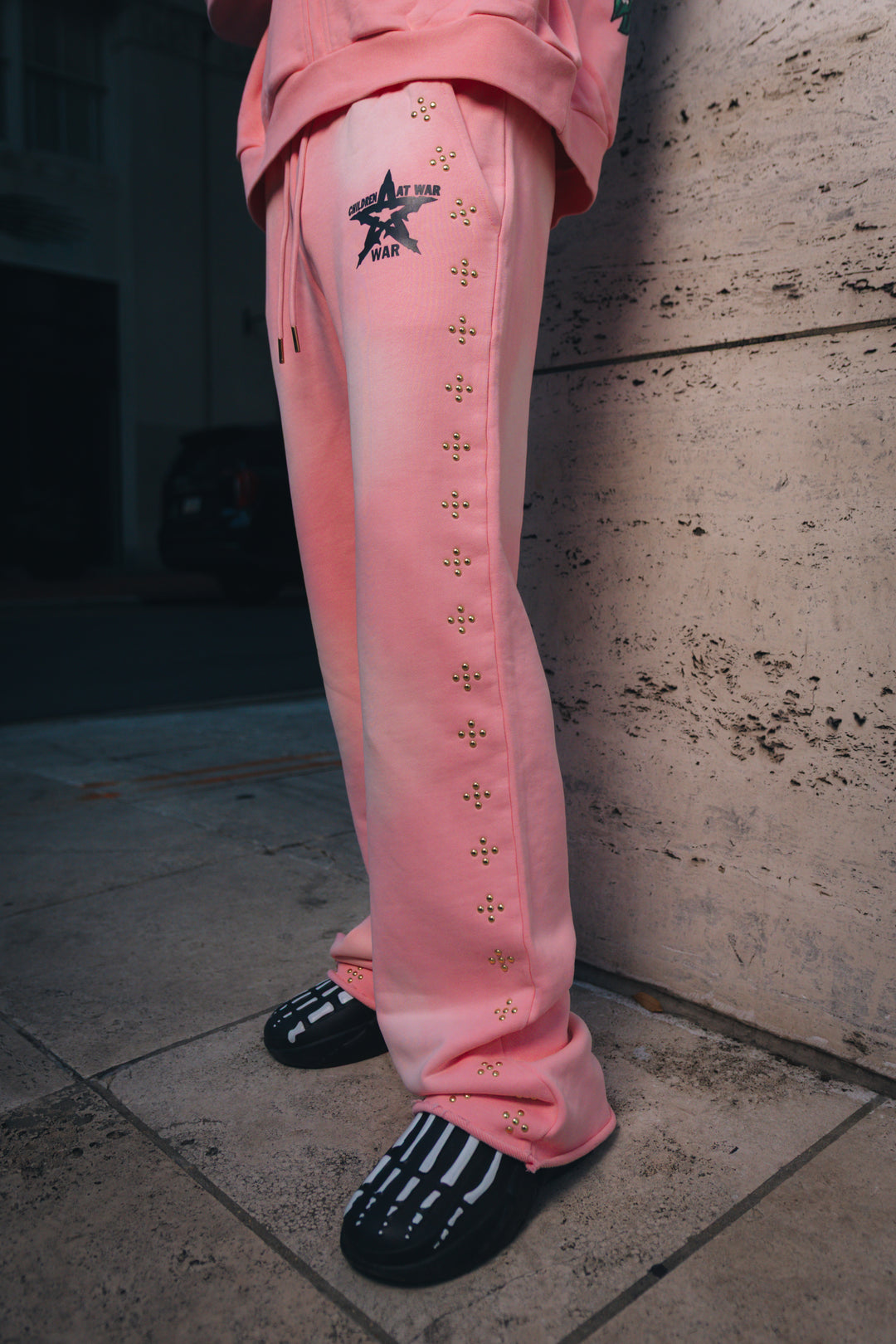 Pink Spray Round joggers