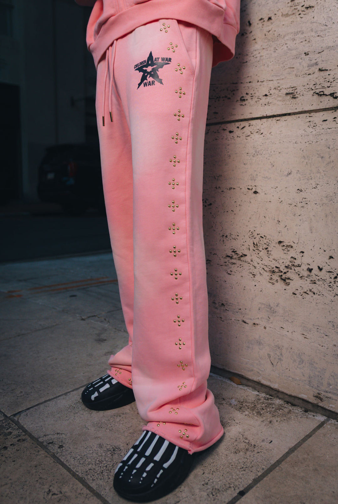 Pink Spray Round joggers